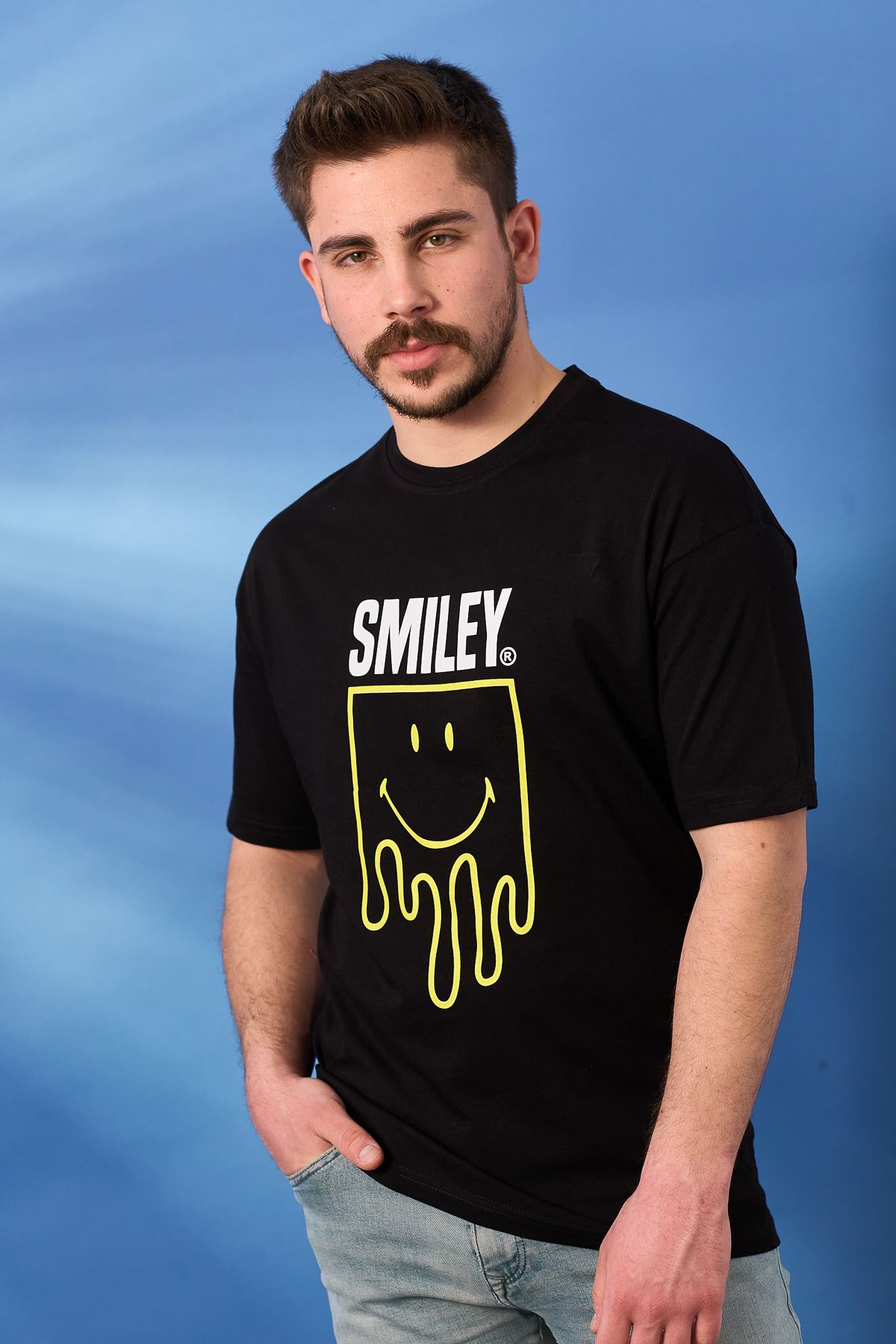 Regular Smile Baskı Desen T-shirt-SİYAH