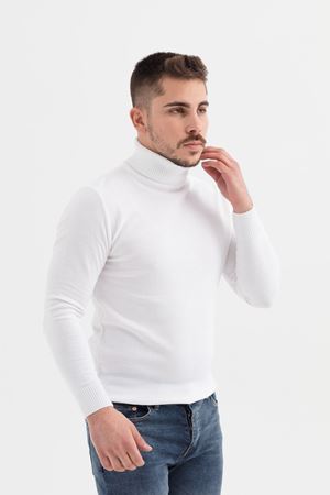Slimfit Kesin Düz Desen Tam Balıkçı Triko Kazak-BEYAZ